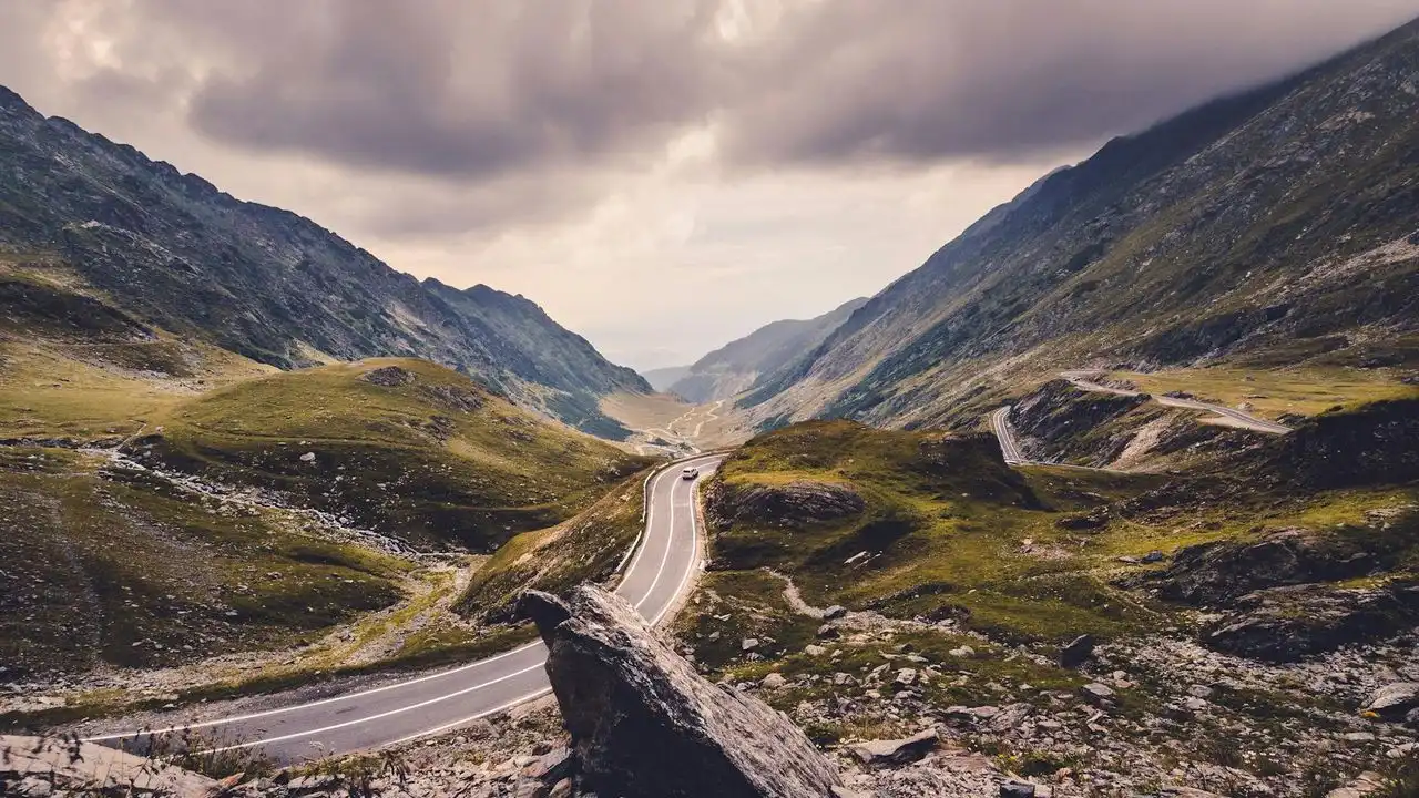 How To Learn Romanian Fast: Tips And Strategies