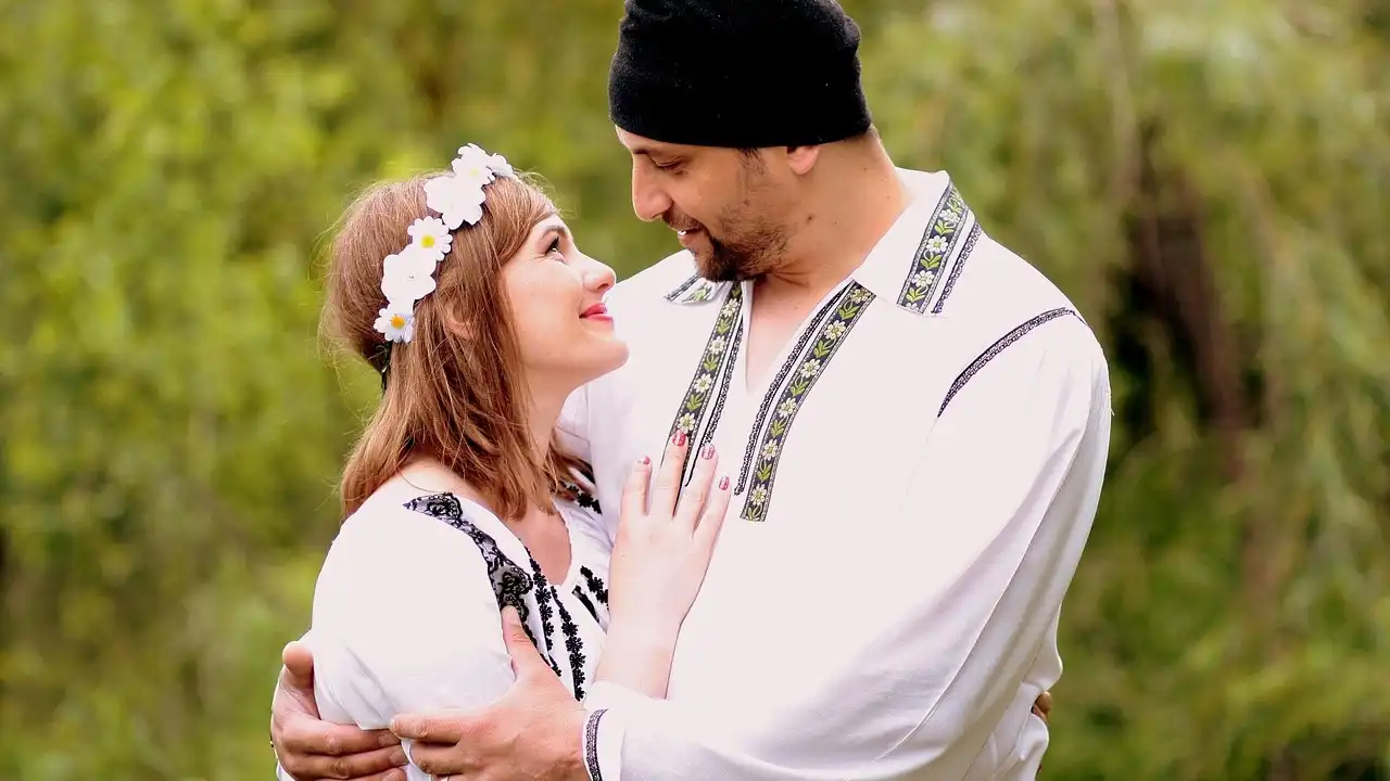 Essential Romanian Vocabulary For Clothing And Accessories